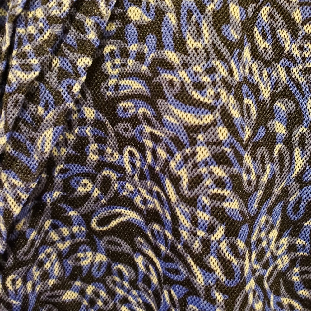 Blue Patterned Blouse - Picture 4 of 4